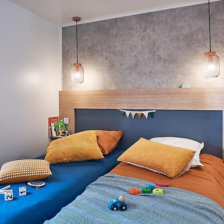 Camping Country Park Crecy La Chapelle - Site Officiel - Next To Disneyland Paris Esterno foto
