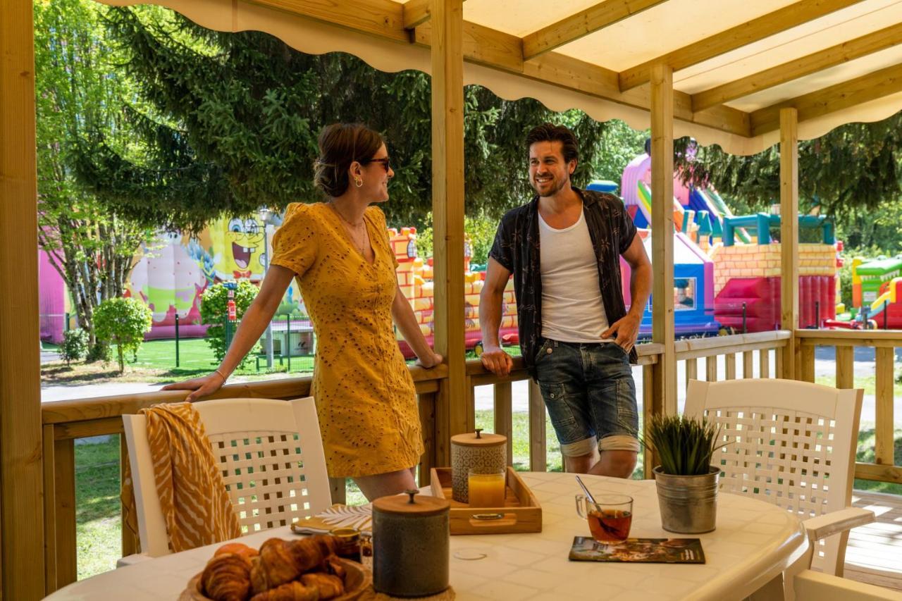 Camping Country Park Crecy La Chapelle - Site Officiel - Next To Disneyland Paris Esterno foto